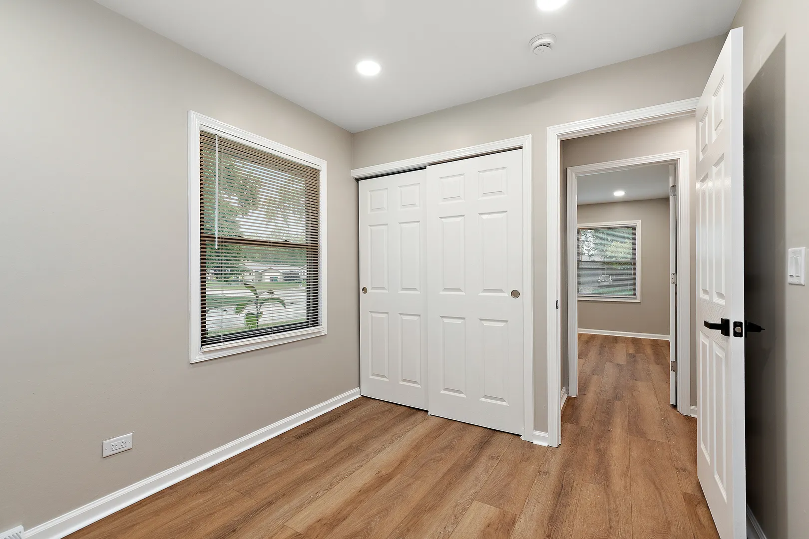 15060 Hale Drive IL