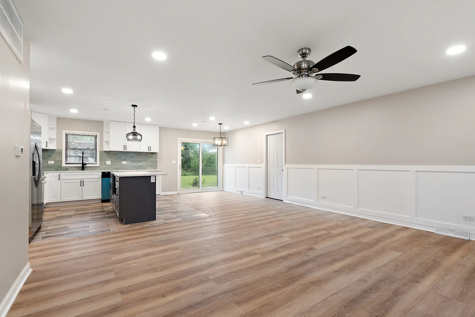 15060 Hale Drive IL