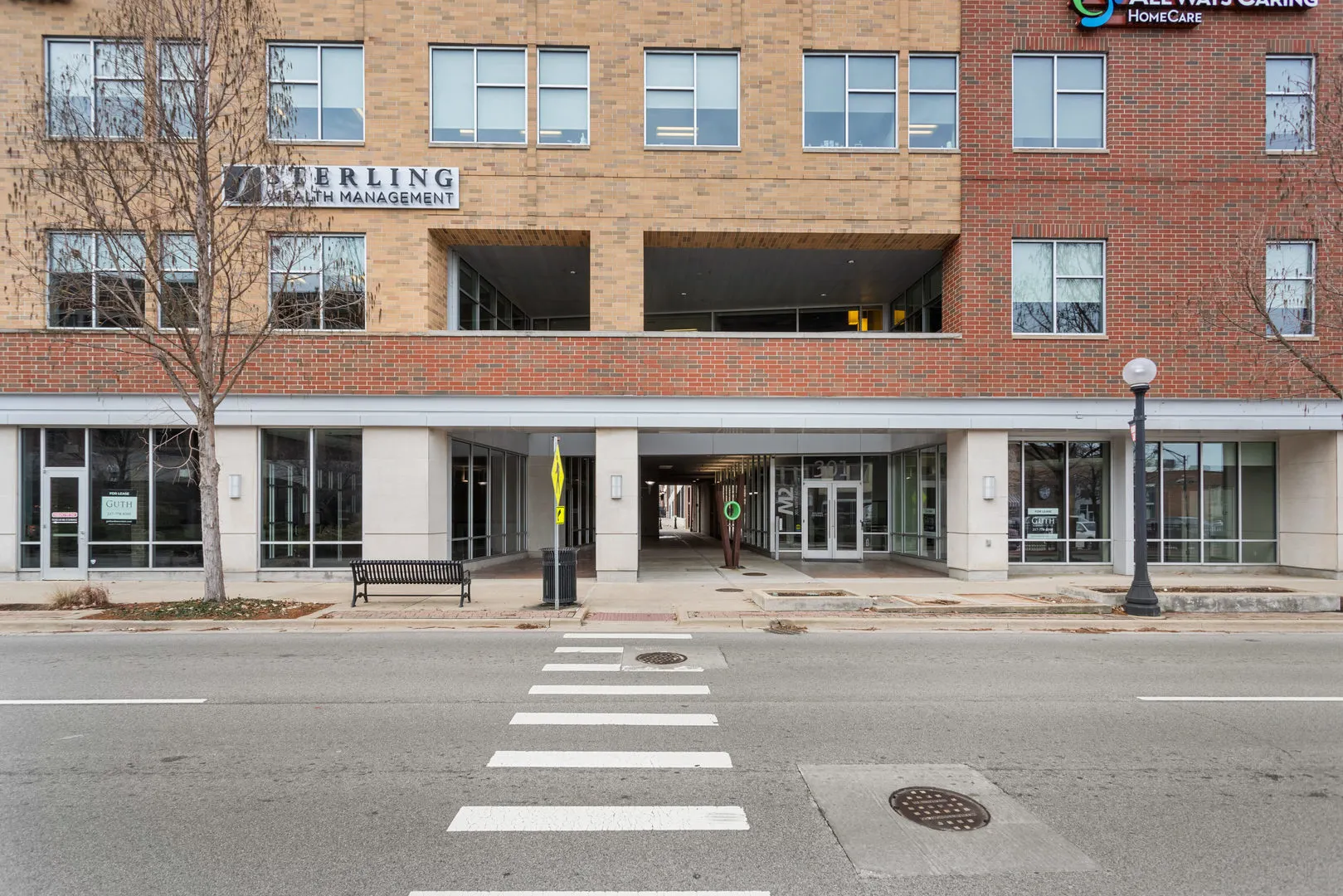 301 N Neil Street 702 IL