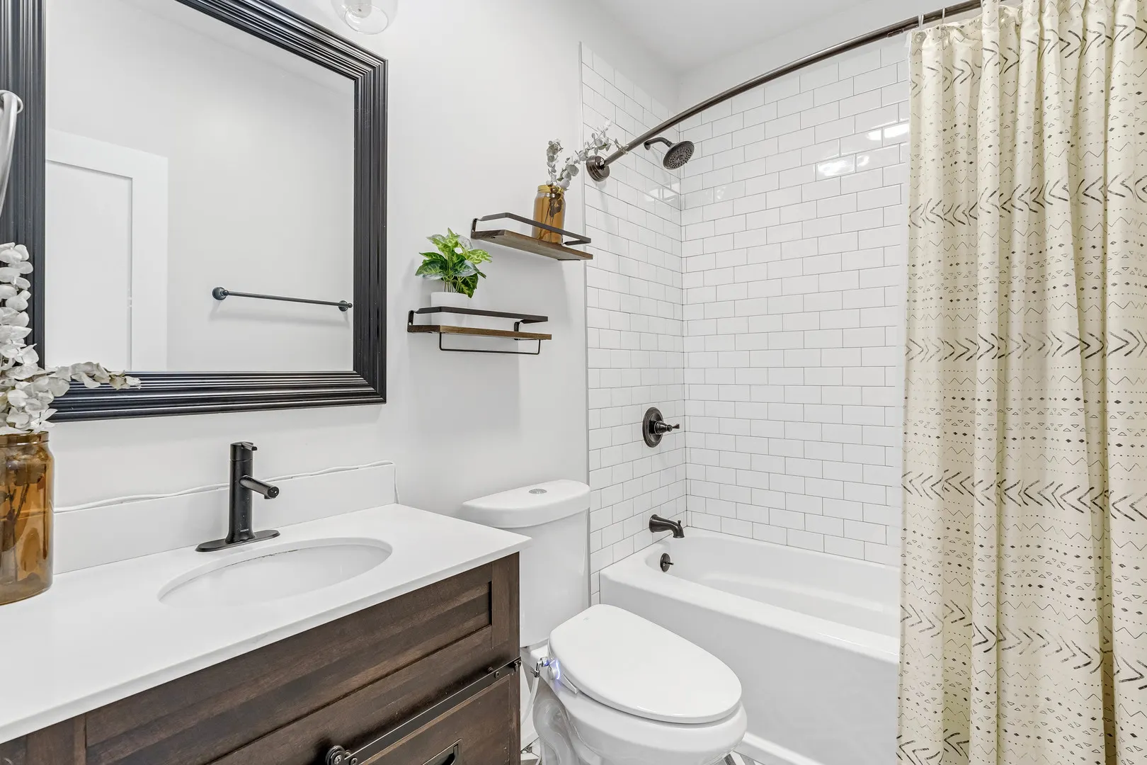3637 Elmwood Avenue IL