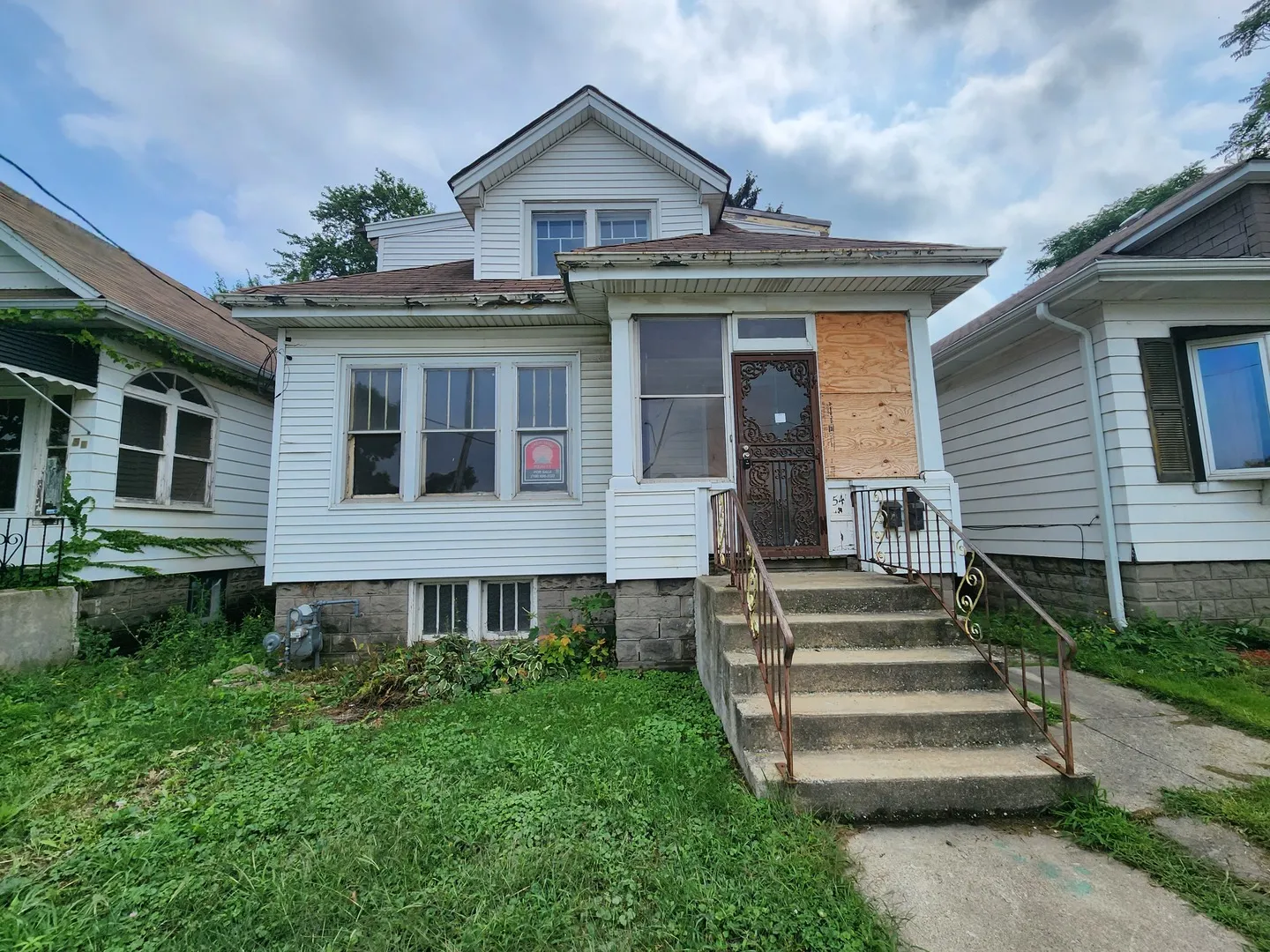 54 E 137th Place IL