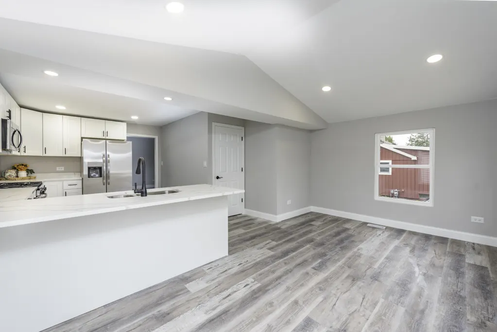 24199 W Beach Grove Road IL