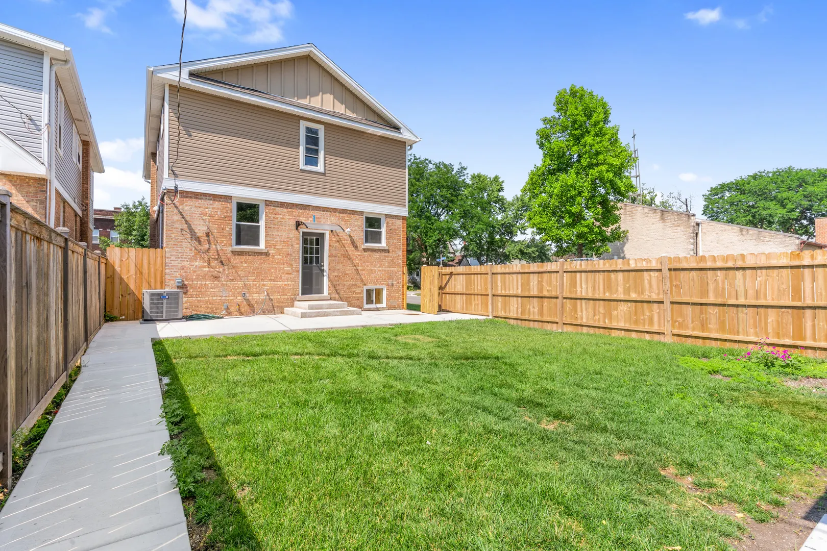 6924 34th Street IL