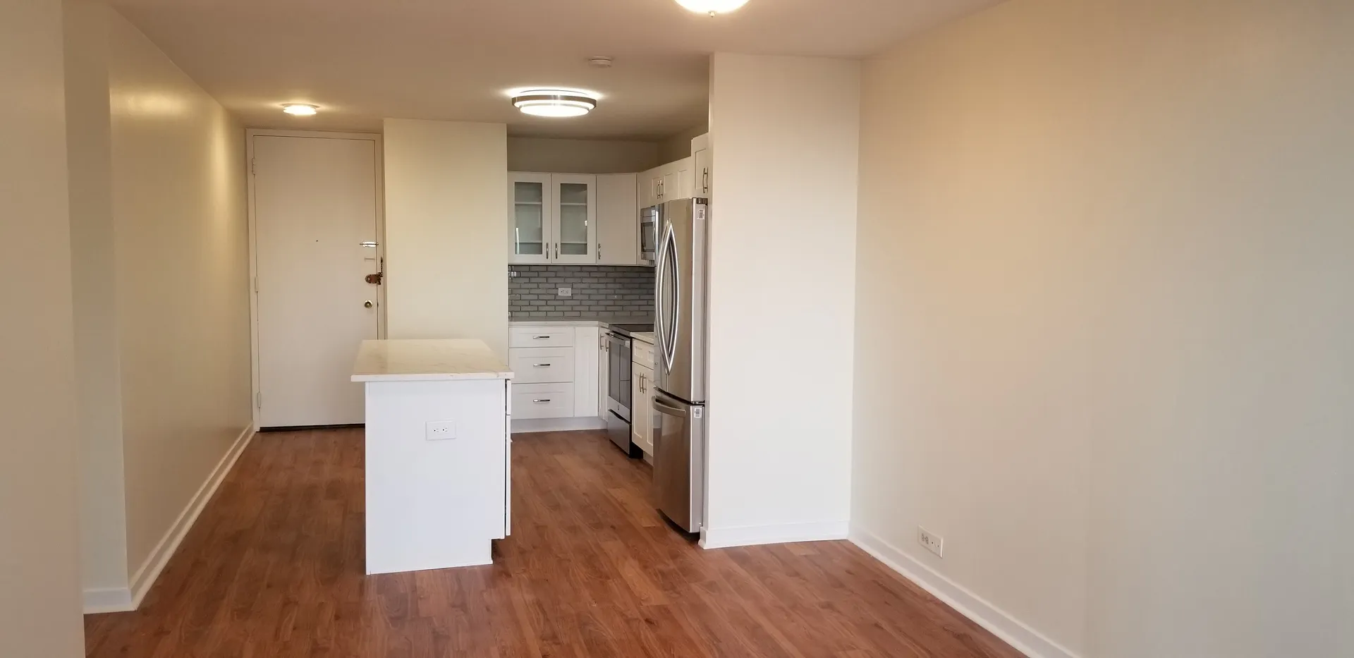 1660 N LaSalle Drive 3010 IL