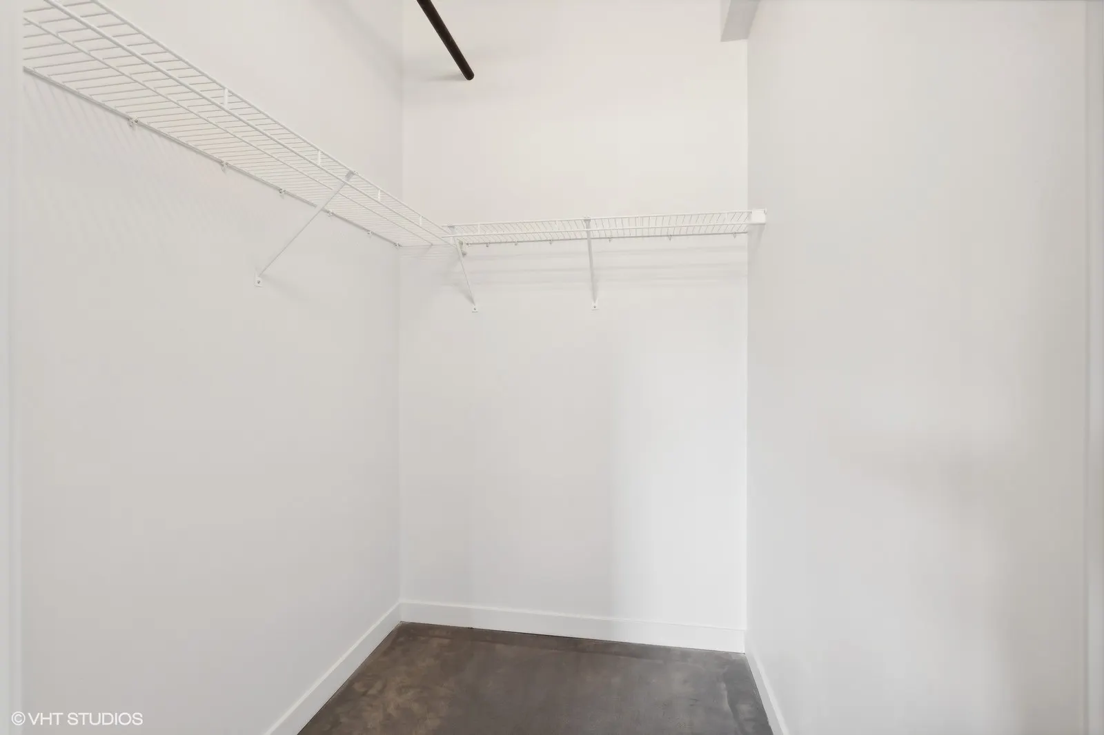 1241 N MILWAUKEE Avenue 306 IL