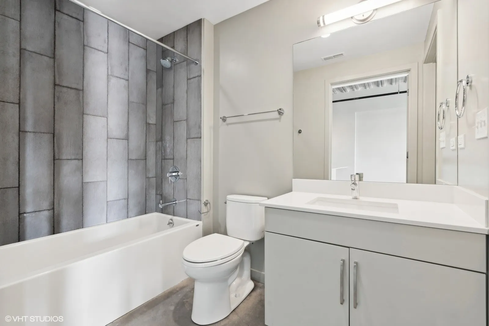 1241 N MILWAUKEE Avenue 506 IL