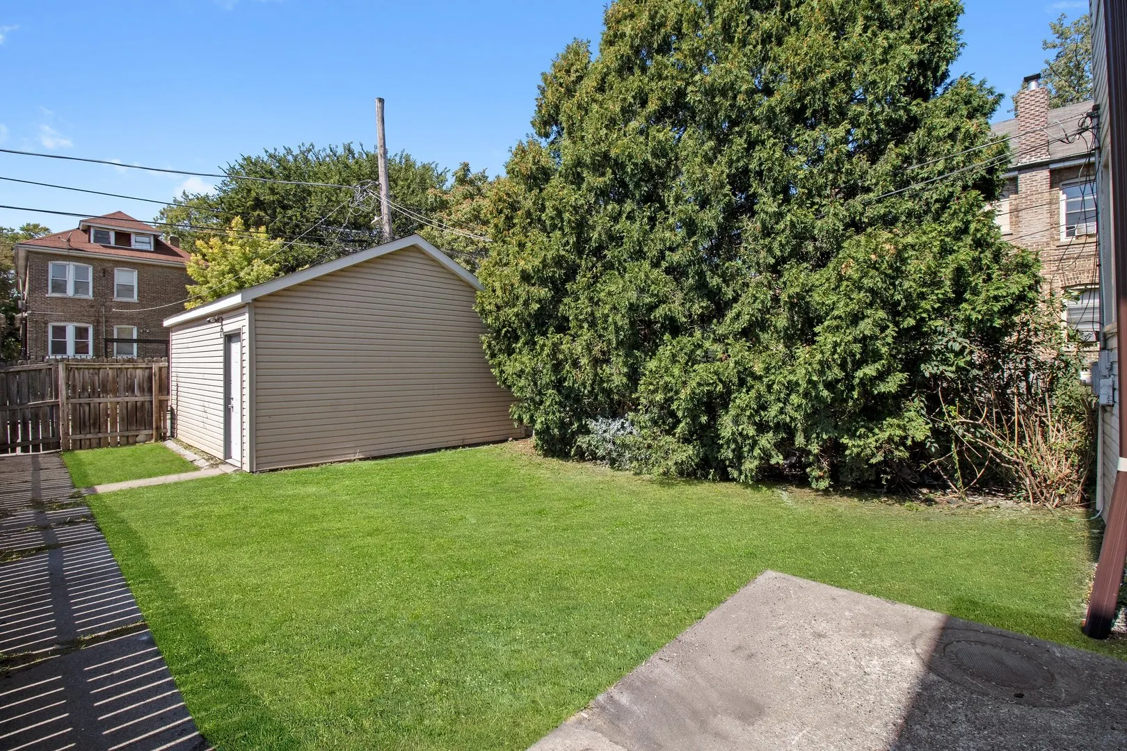6806 S Rockwell Street IL
