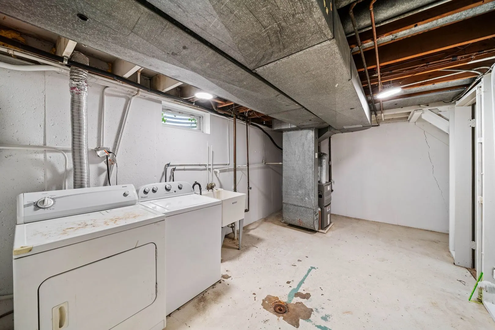 27 E Thorndale Avenue IL