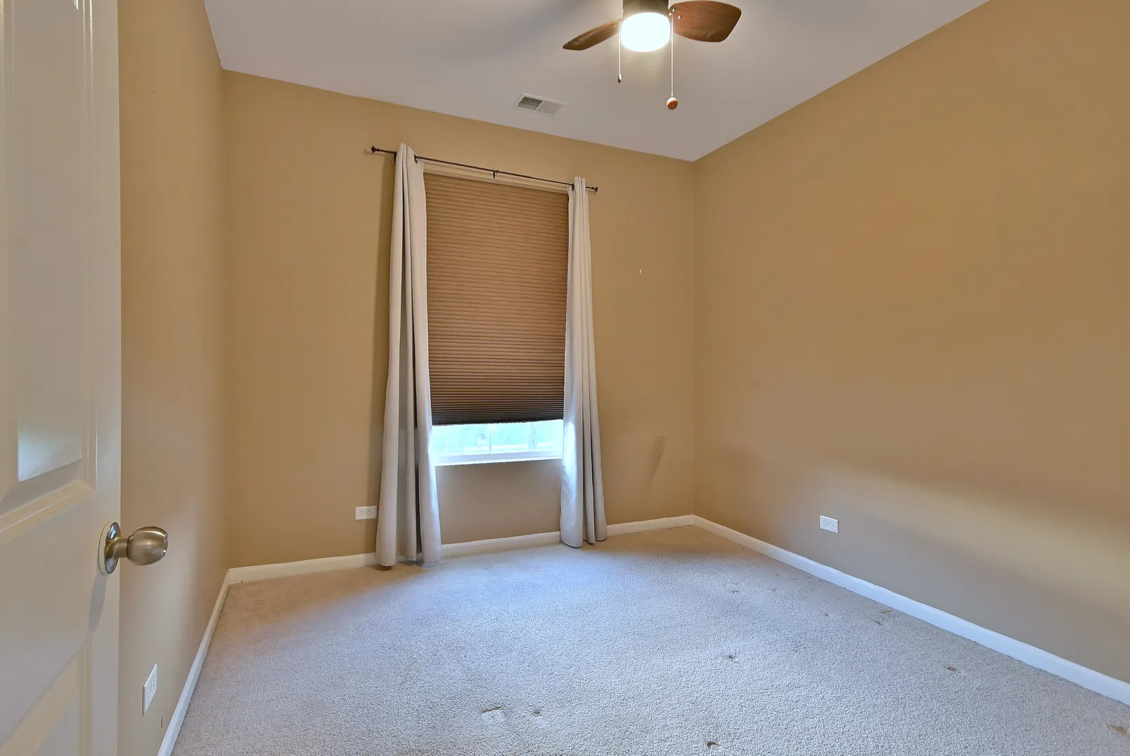 2215 CONCORD Drive 2215 IL