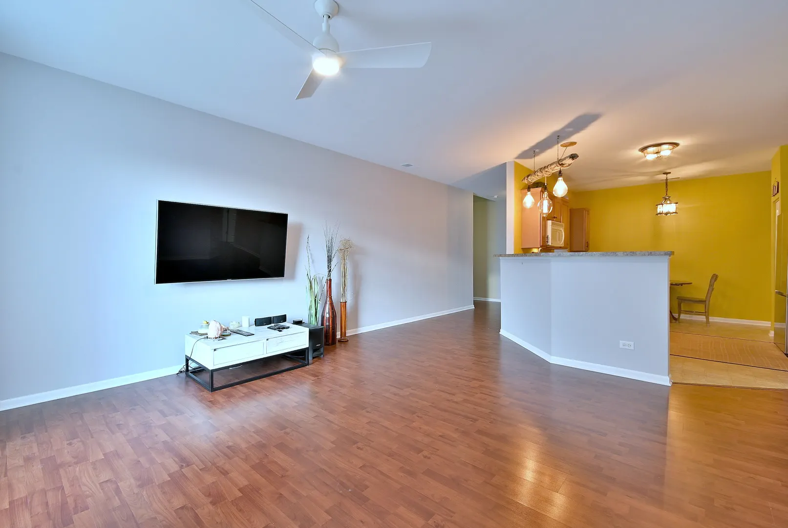 2215 CONCORD Drive 2215 IL
