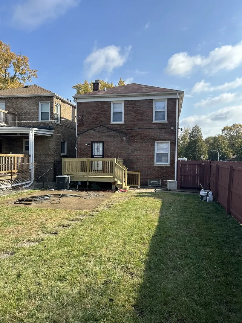 8458 S Vernon Avenue IL