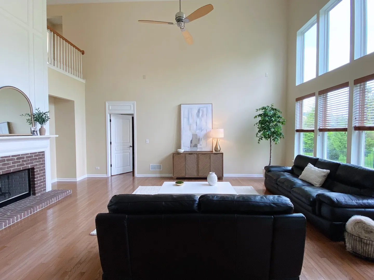1329 Turnberry Lane IL