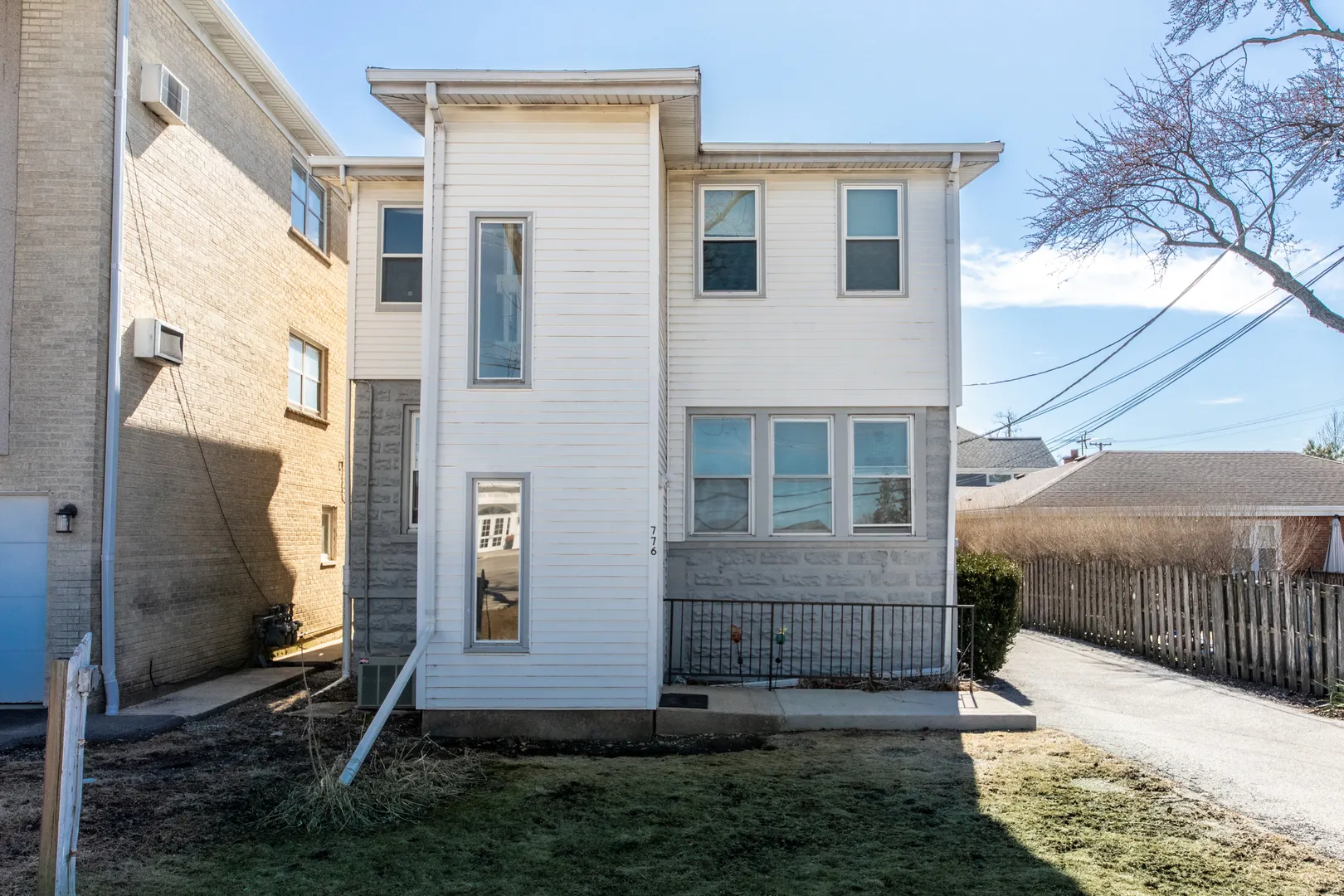 776 N Northwest Highway IL