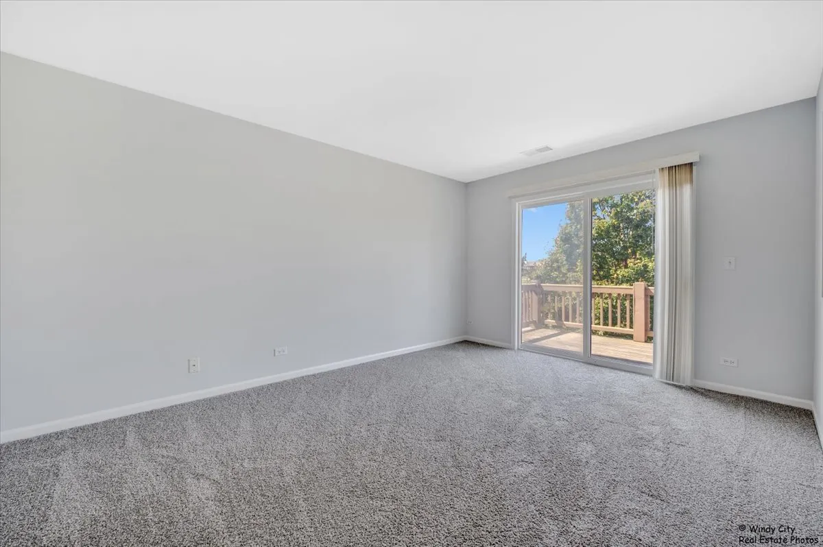 1848 N Crenshaw Circle 1848 IL