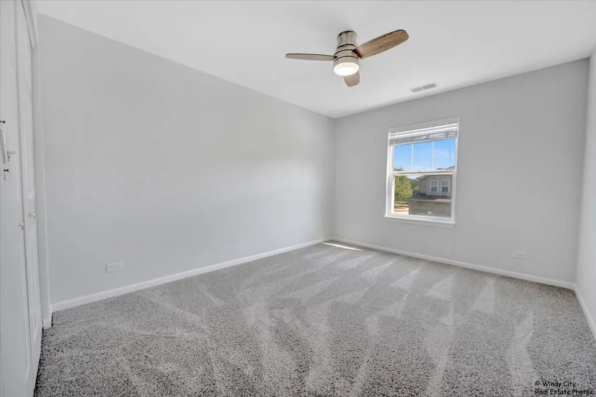 1848 N Crenshaw Circle 1848 IL