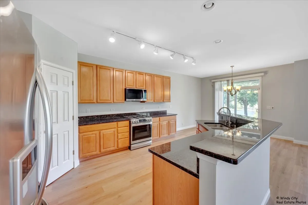 1848 N Crenshaw Circle 1848 IL