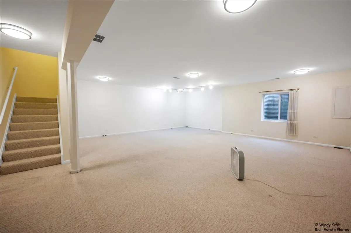 1848 N Crenshaw Circle 1848 IL