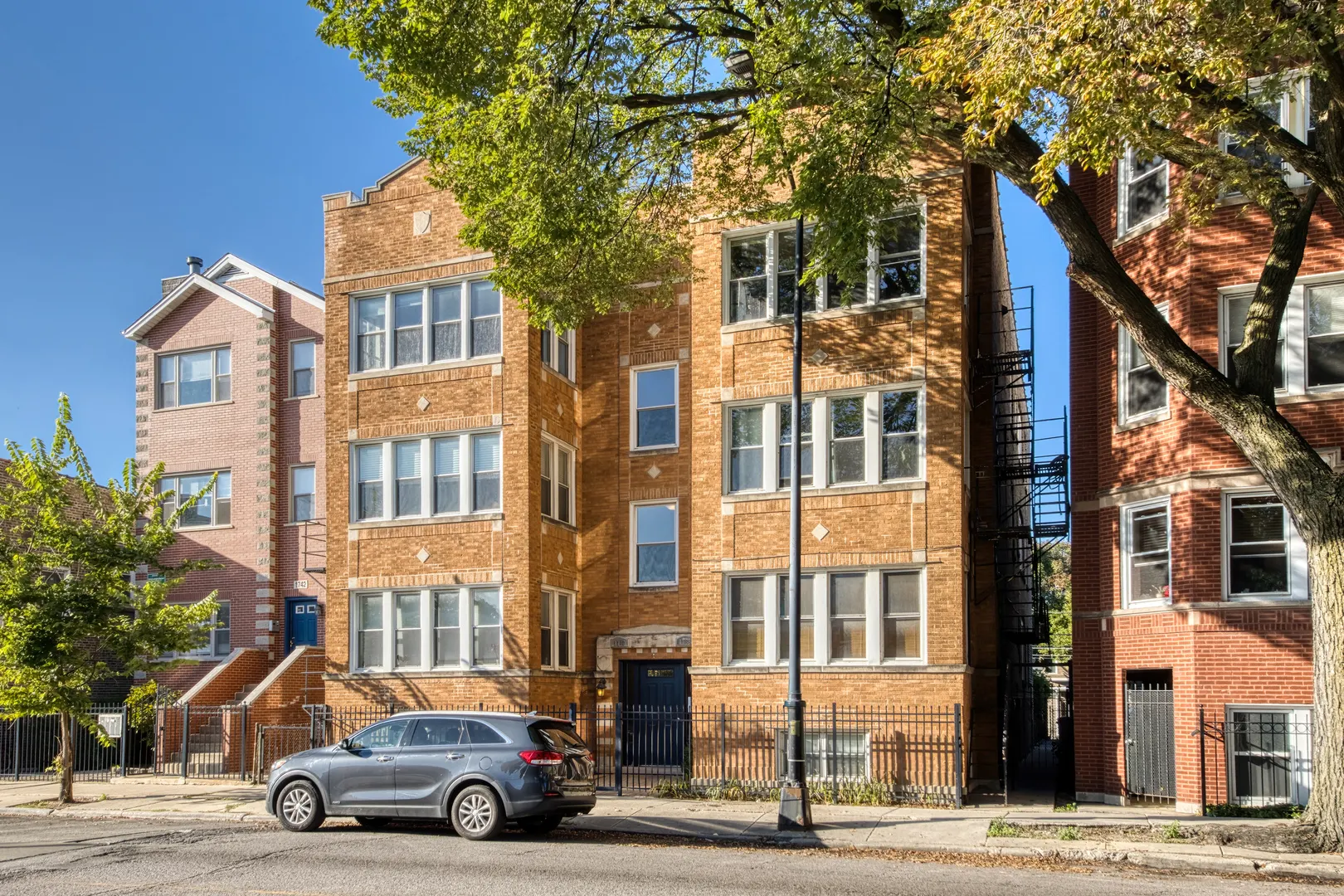 1740 W Foster Avenue 3R IL