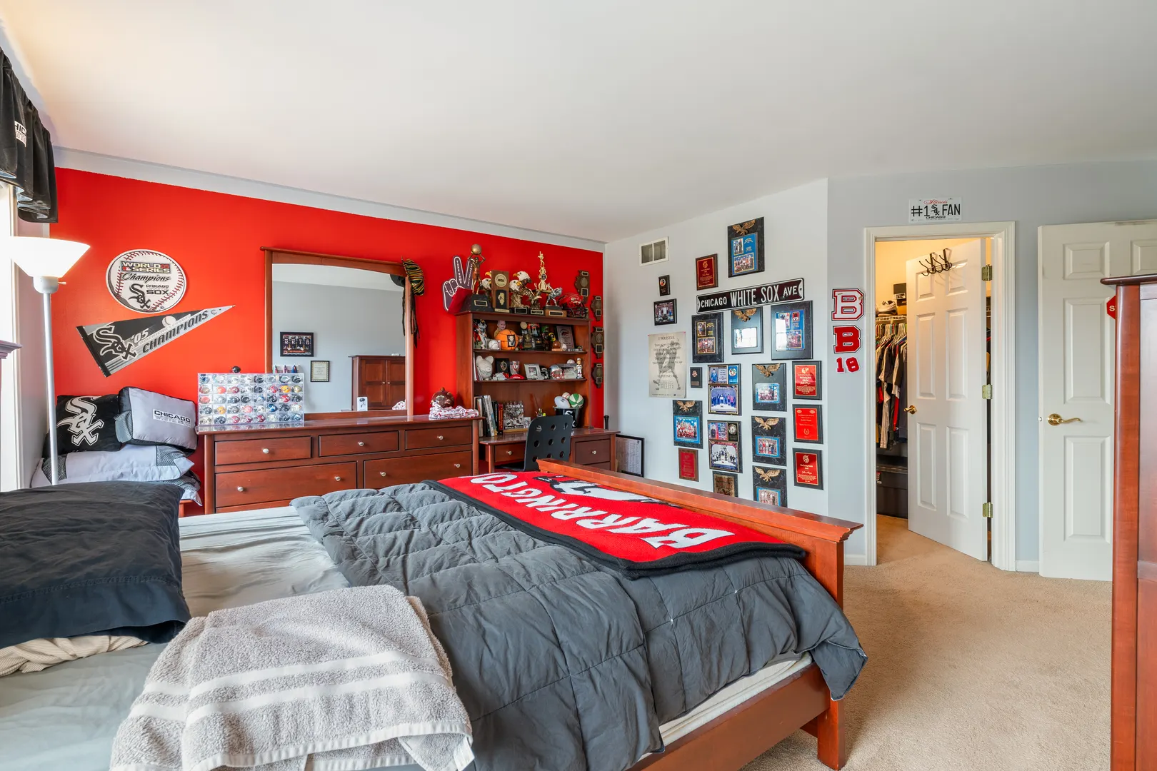809 Magnuson Court IL
