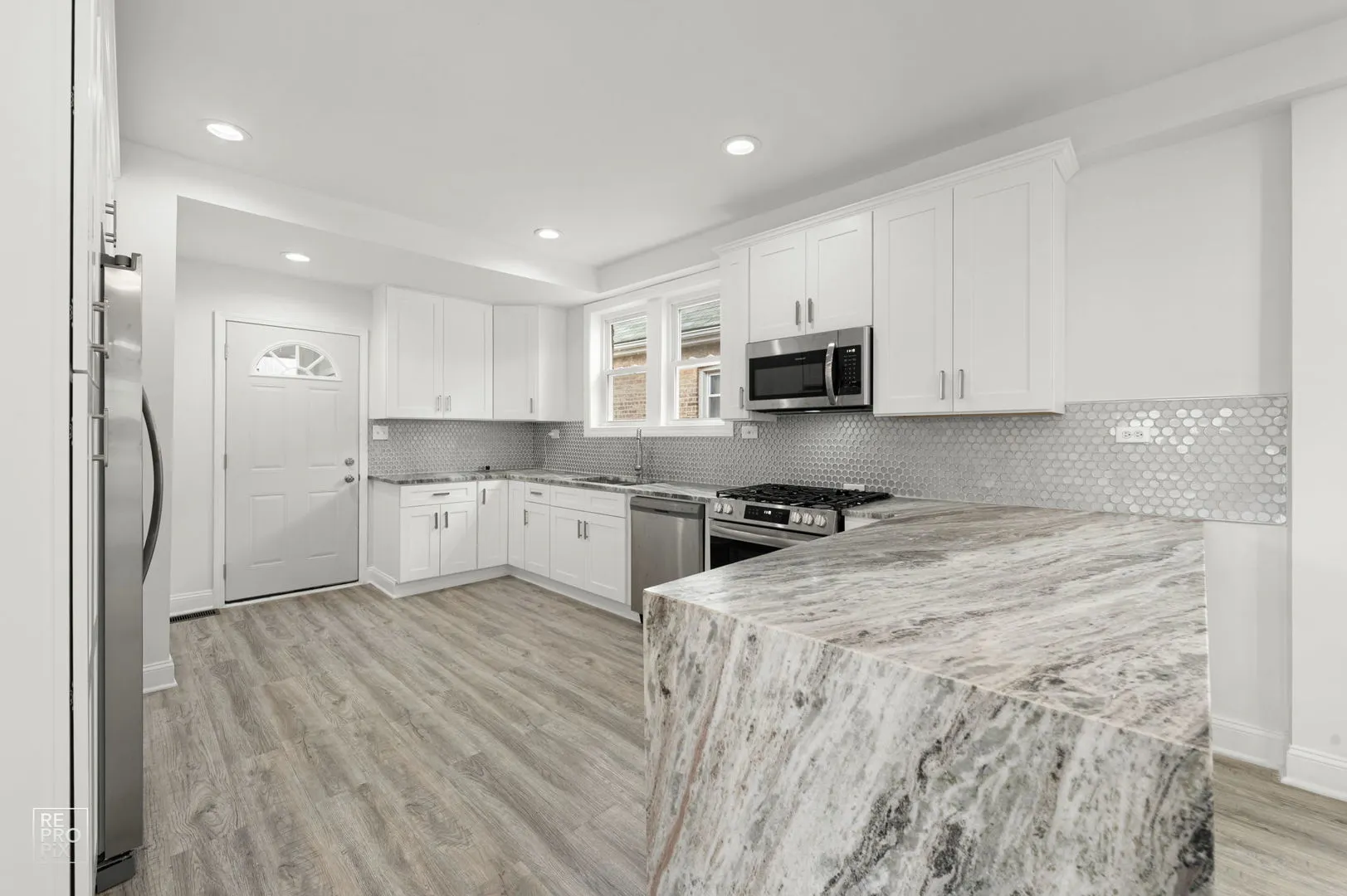 1715 W 91st Place IL