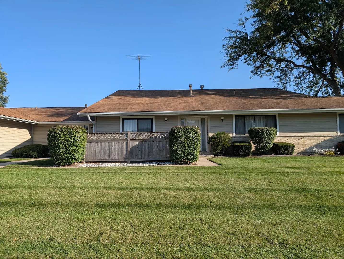 4913 W Oakwood Drive B IL