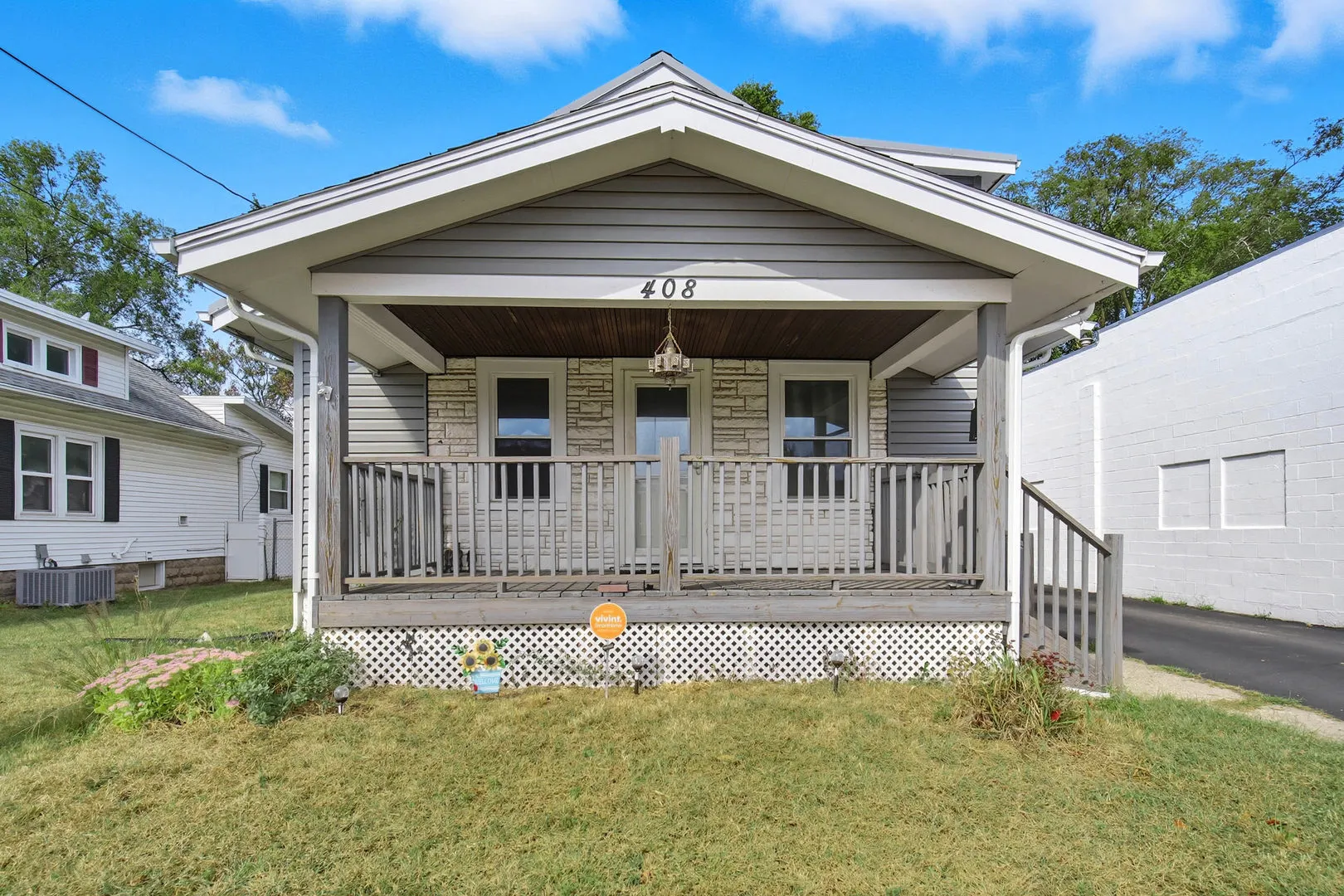 408 River Lane IL