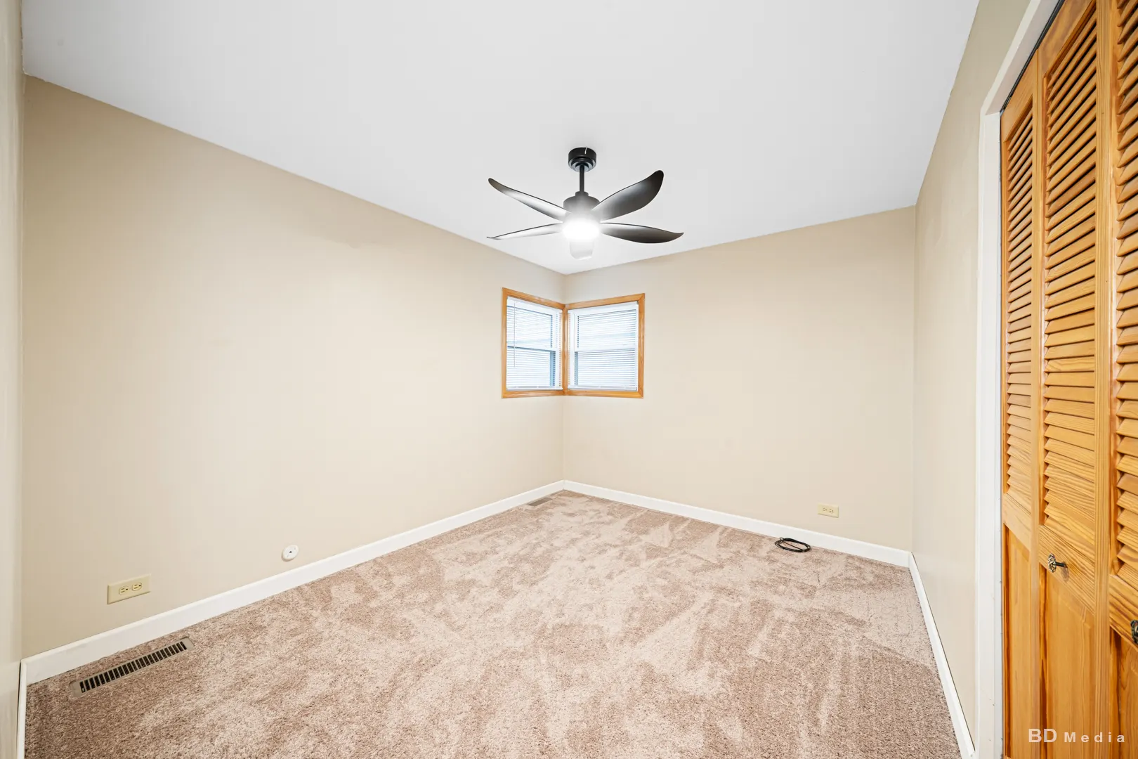 321 Shawnee Street IL
