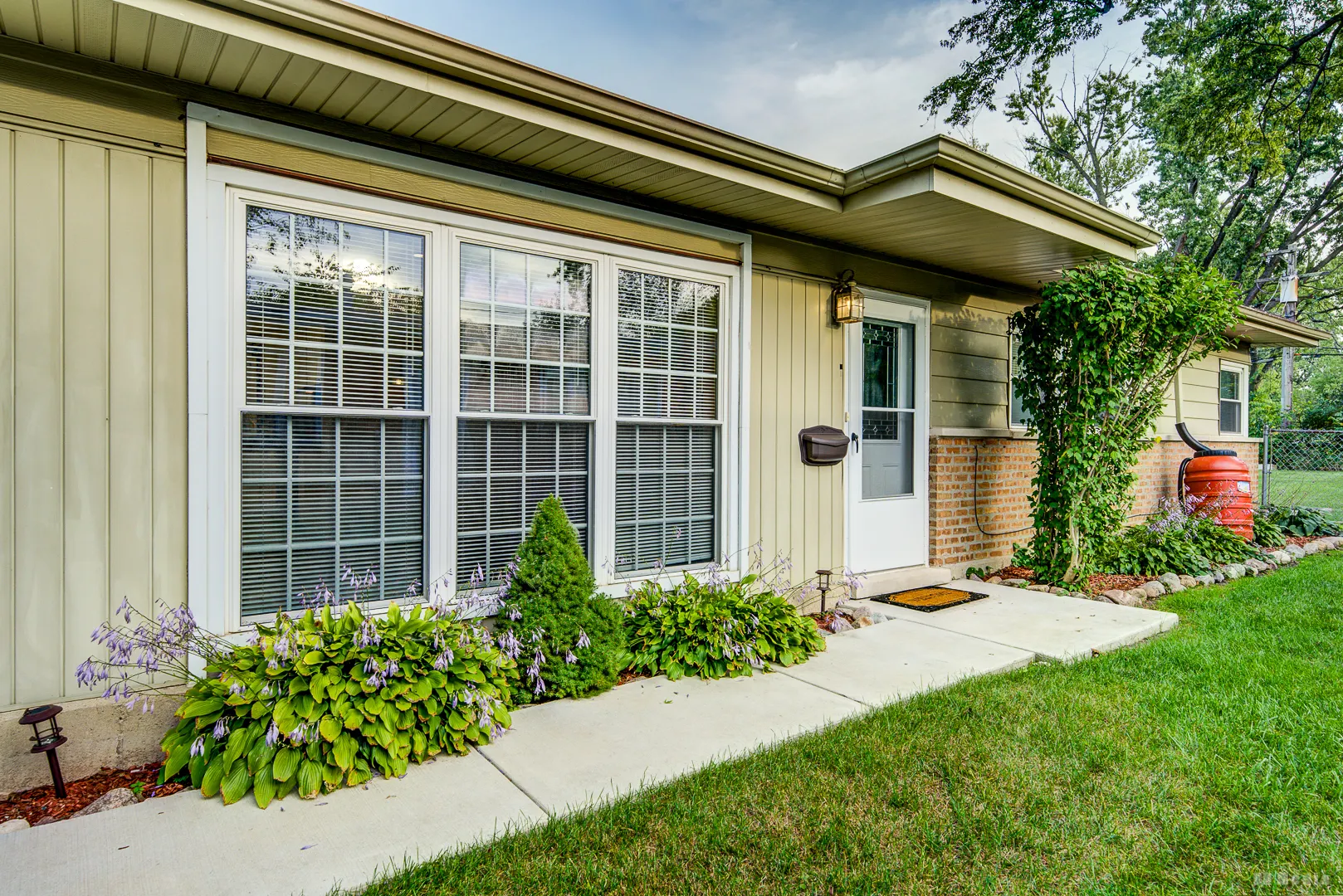 321 Shawnee Street IL