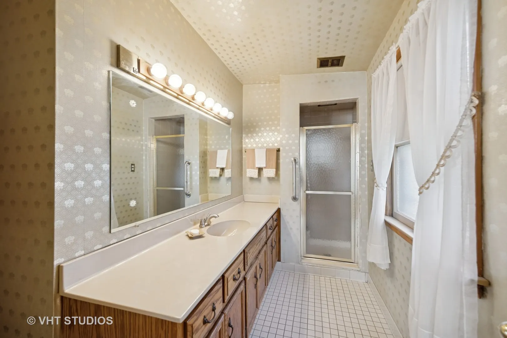 506 S Charleton Street IL
