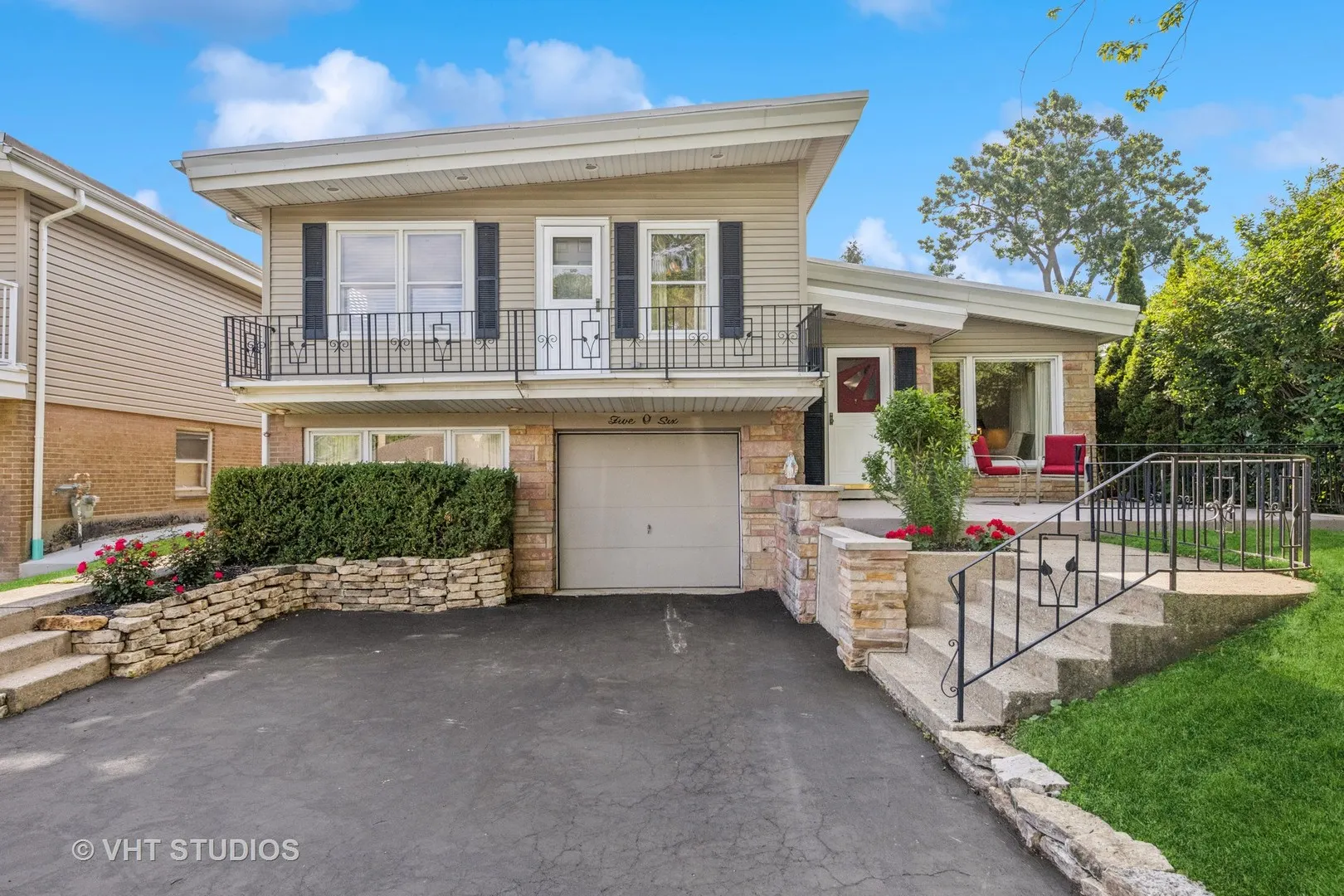 506 S Charleton Street IL