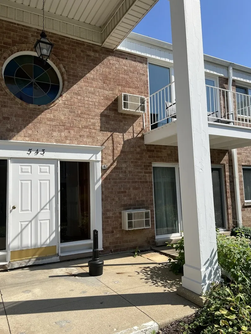 543 Burlington Avenue 112E IL