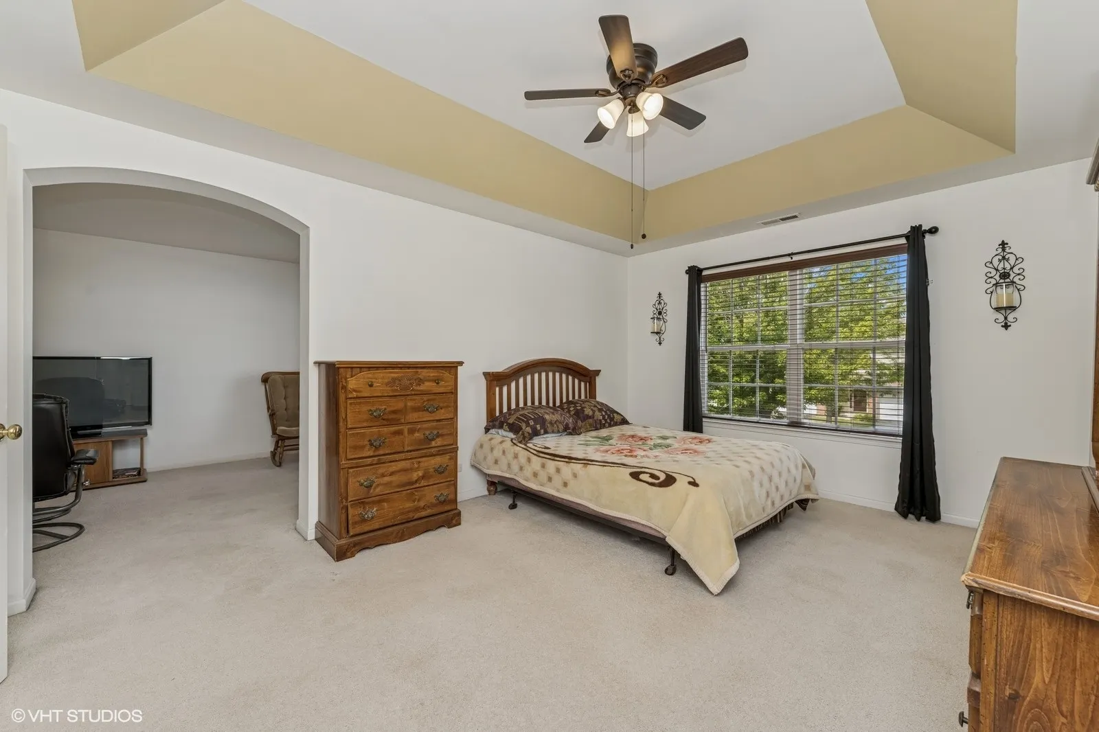 2226 Pembridge Drive 2226 IL