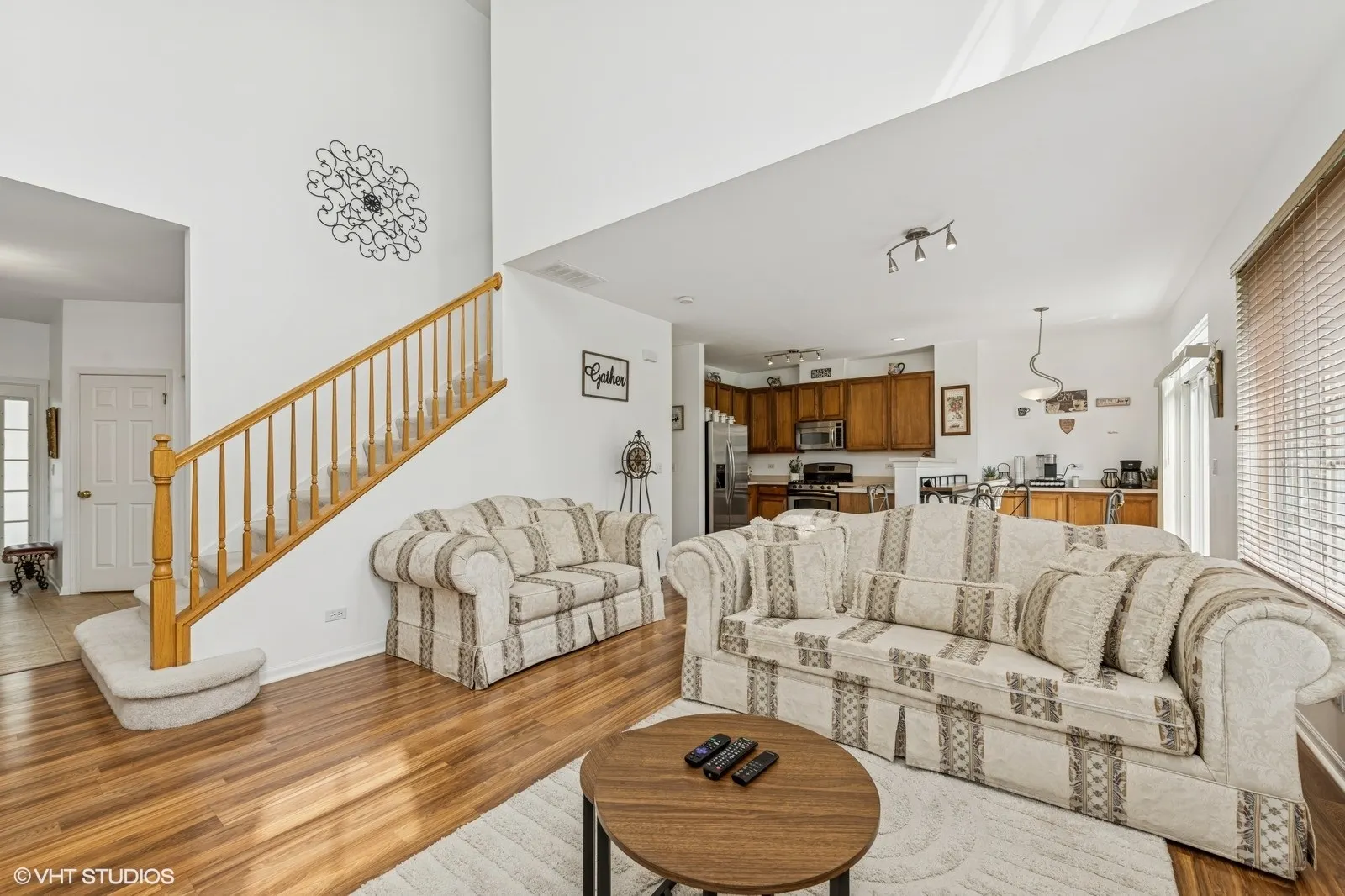 2226 Pembridge Drive 2226 IL