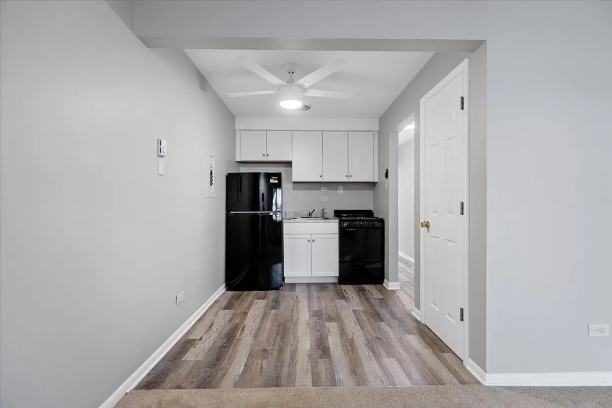 6212 W 64th Place 203 IL