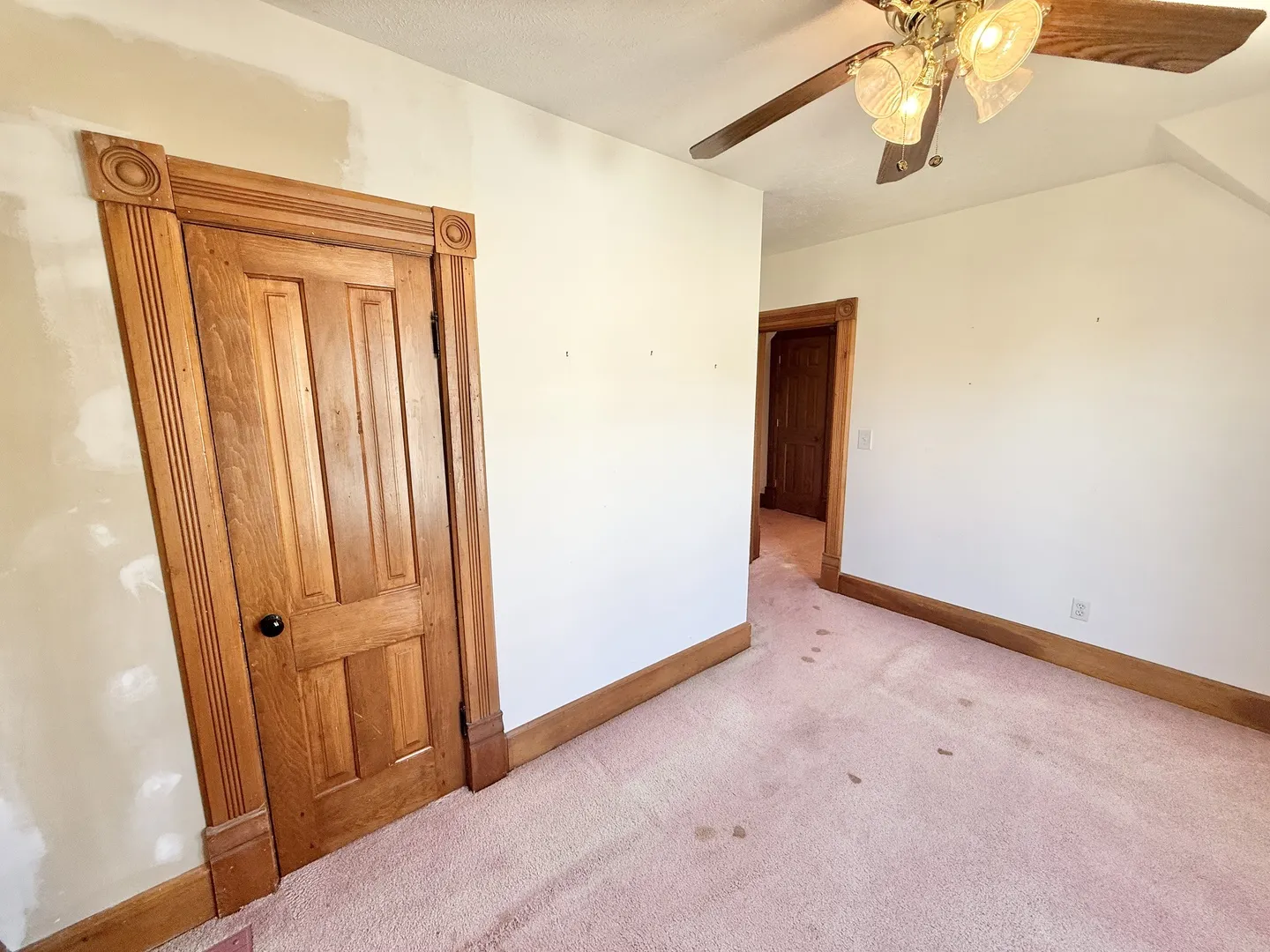 126 W Roosevelt Street IL