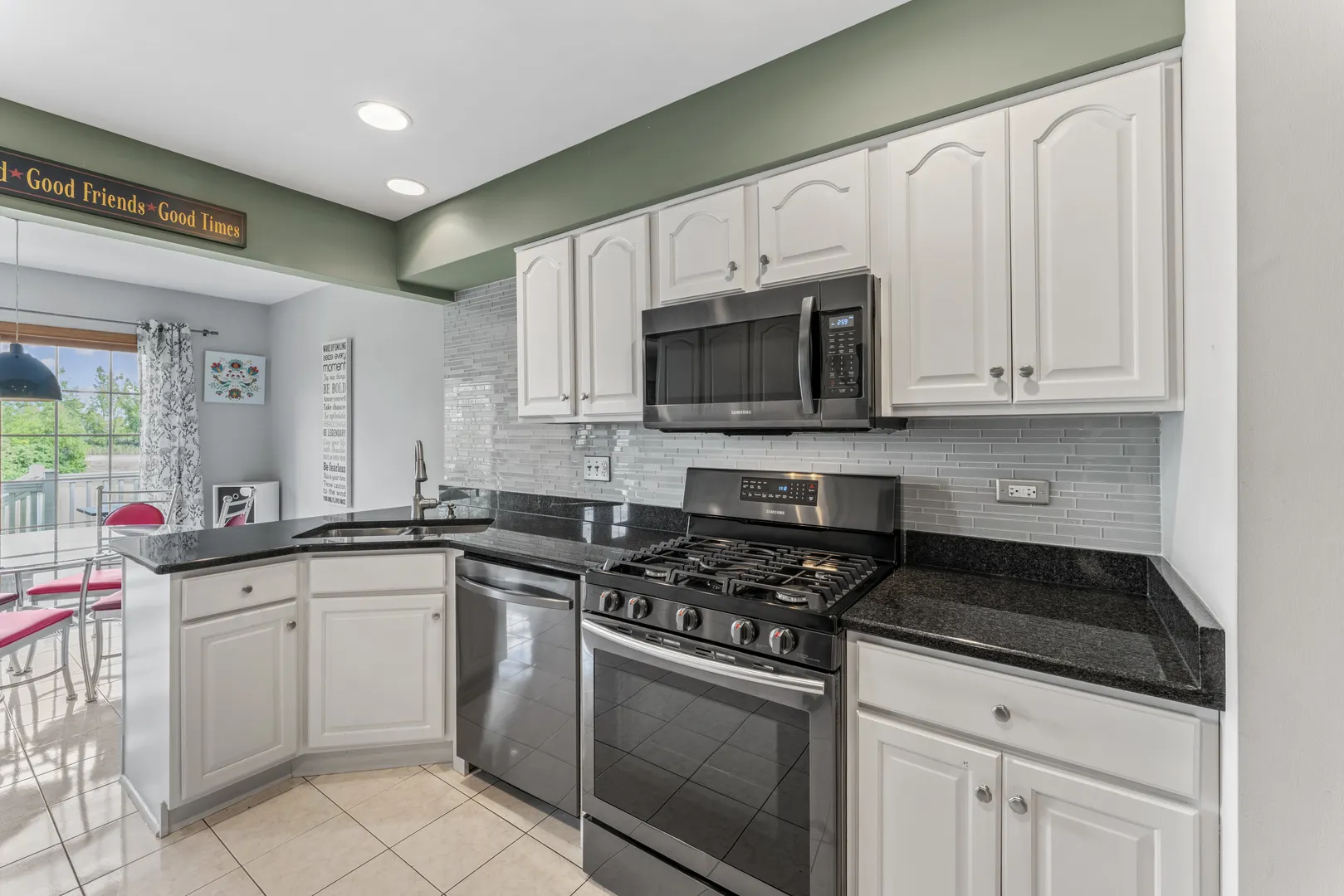 9058 Newcastle Court IL