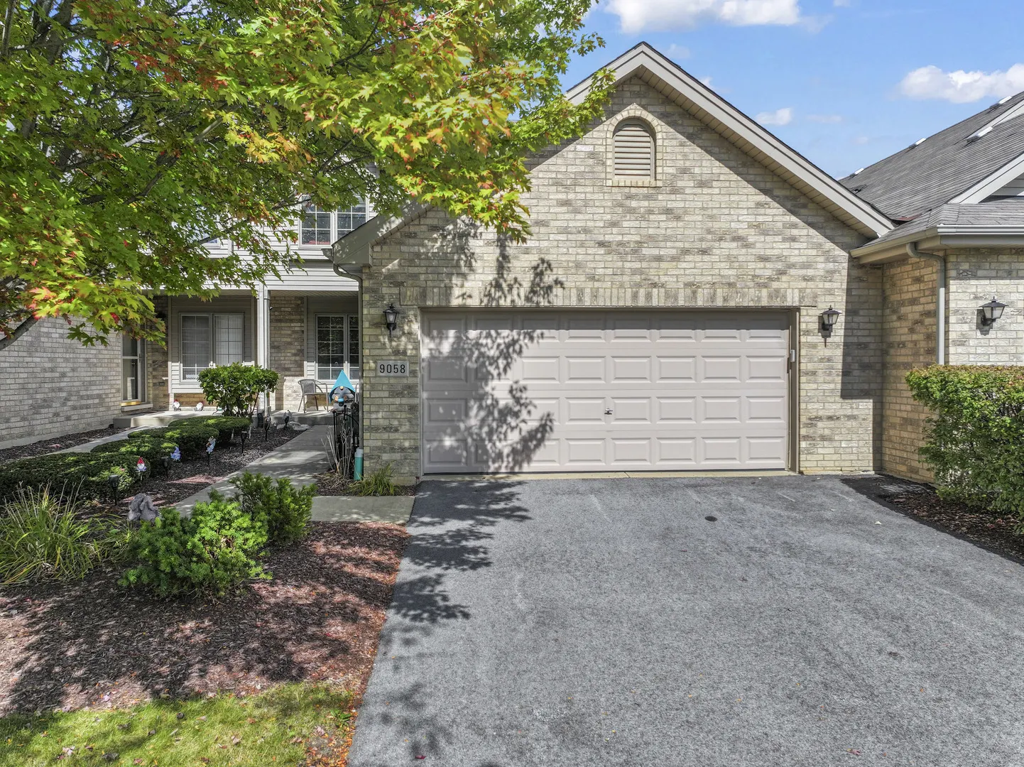 9058 Newcastle Court IL