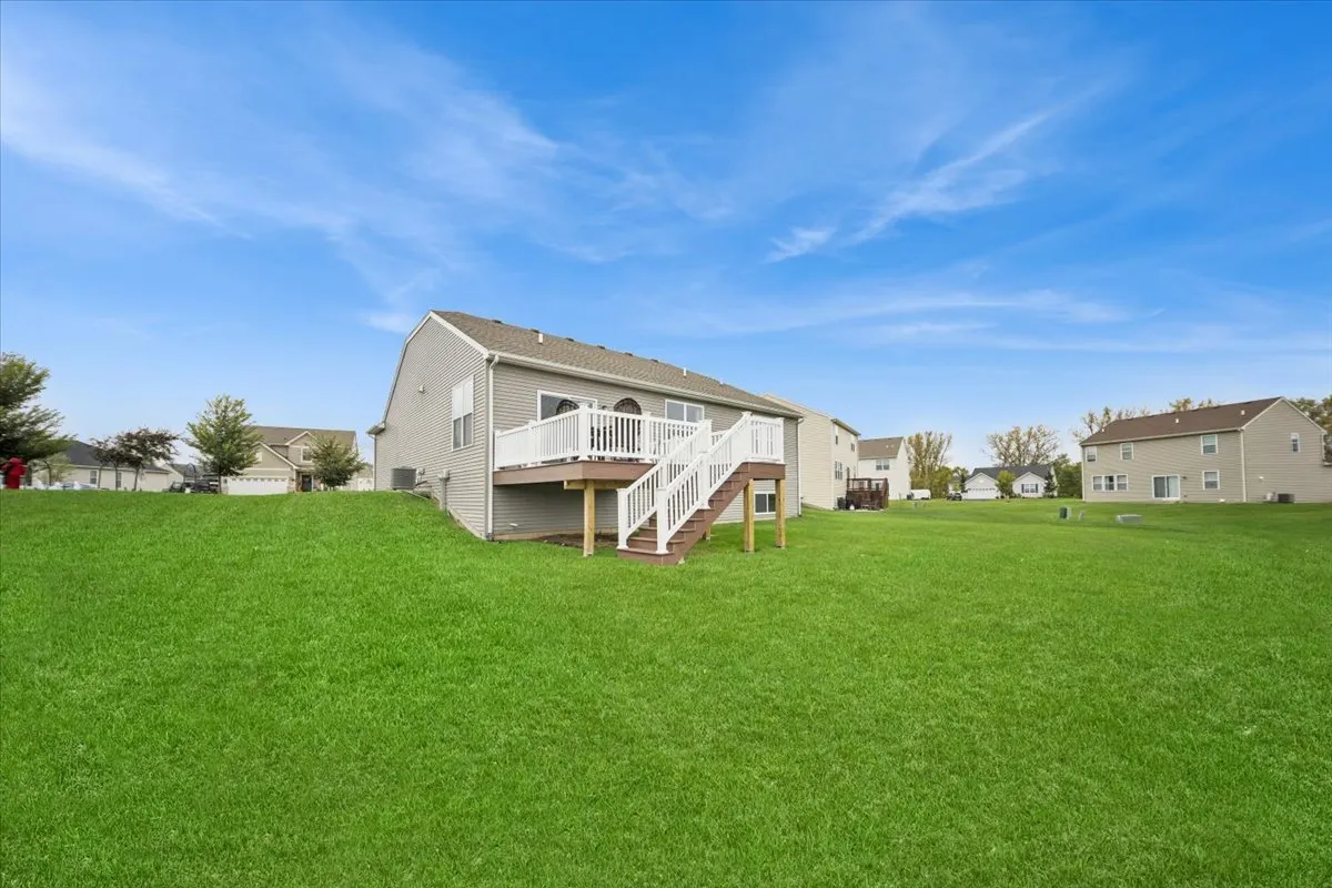4704 Fox Trail Court IL