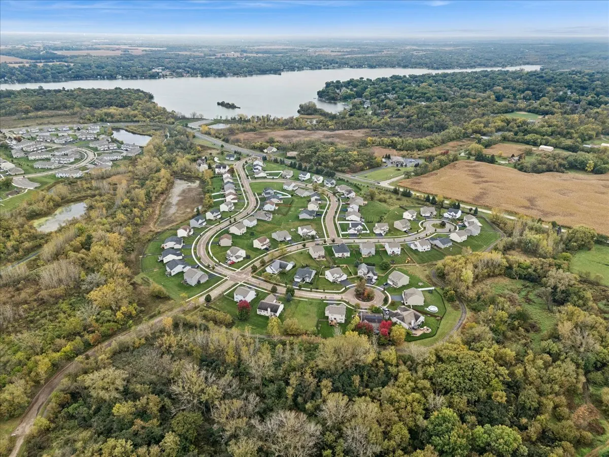 4704 Fox Trail Court IL