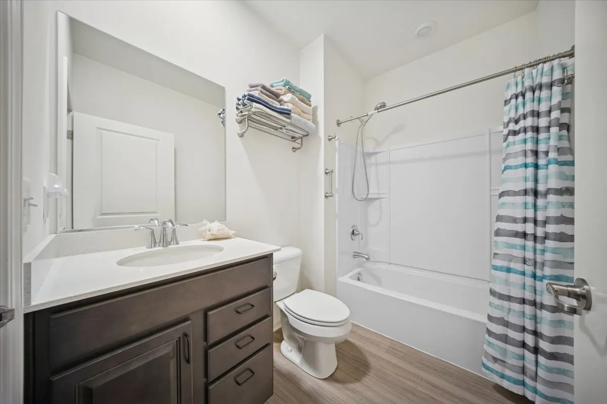 4704 Fox Trail Court IL
