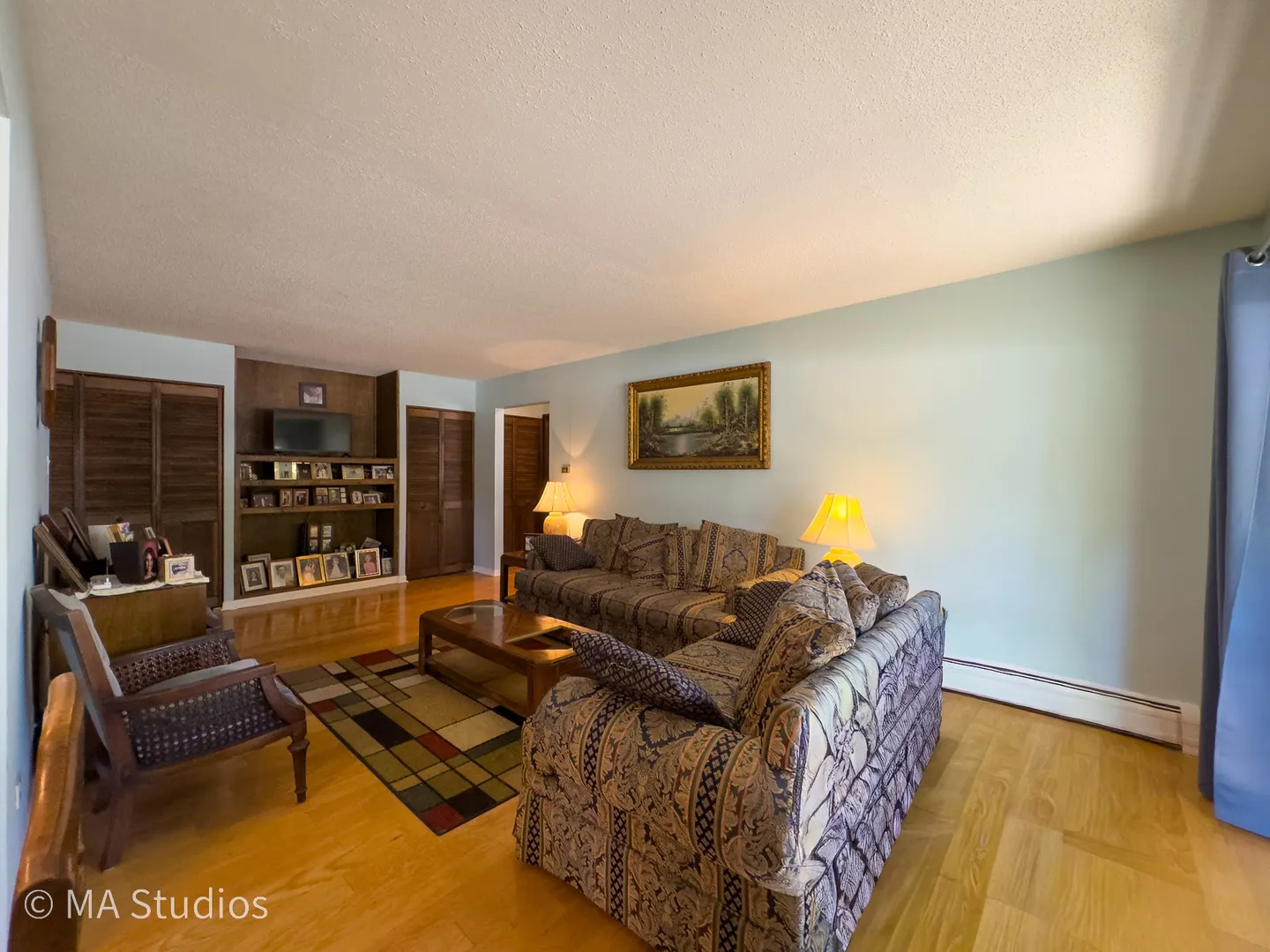 2632 N Windsor Drive 104 IL
