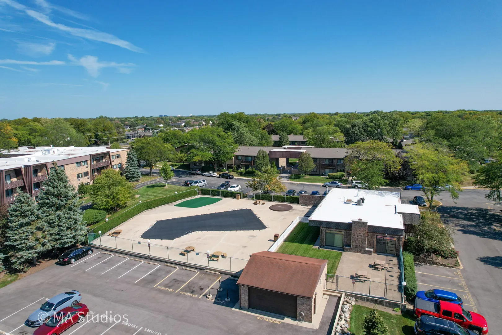 2632 N Windsor Drive 104 IL