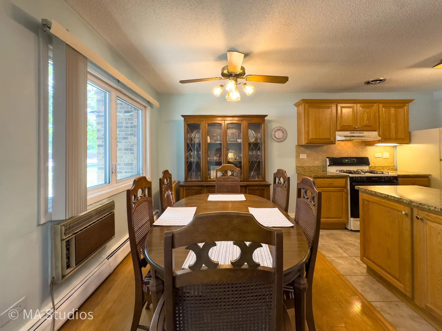 2632 N Windsor Drive 104 IL