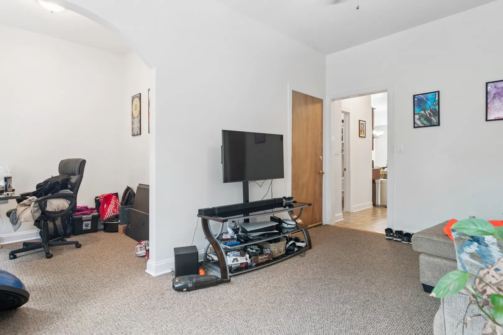 2836 N Drake Avenue IL