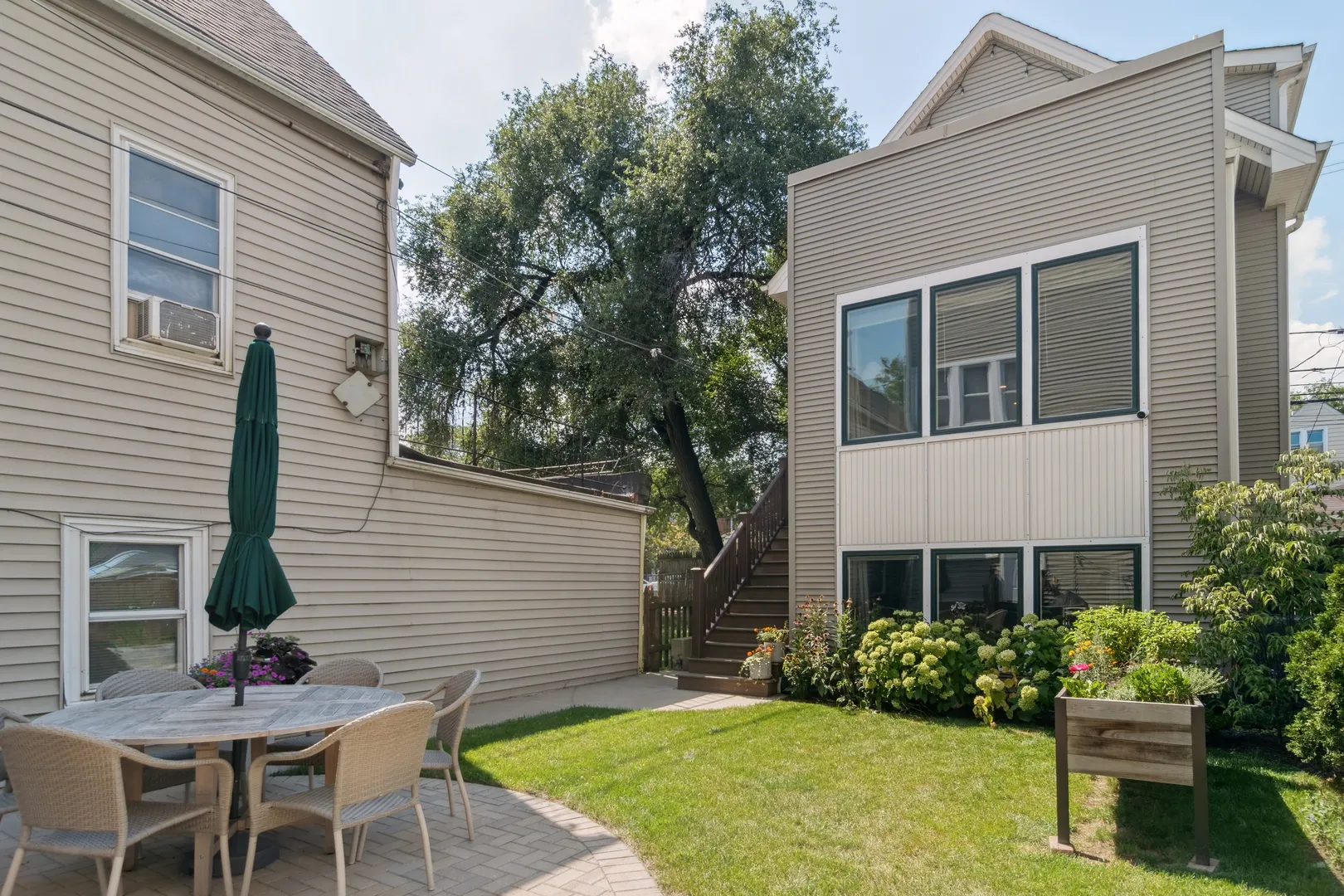 2836 N Drake Avenue IL