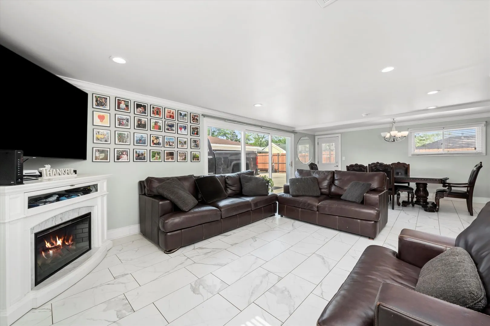 6315 W 83rd Place IL