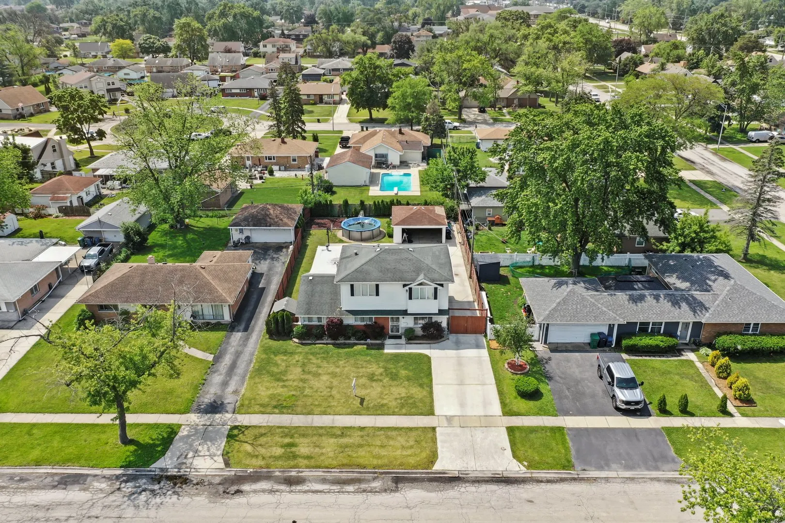 6315 W 83rd Place IL