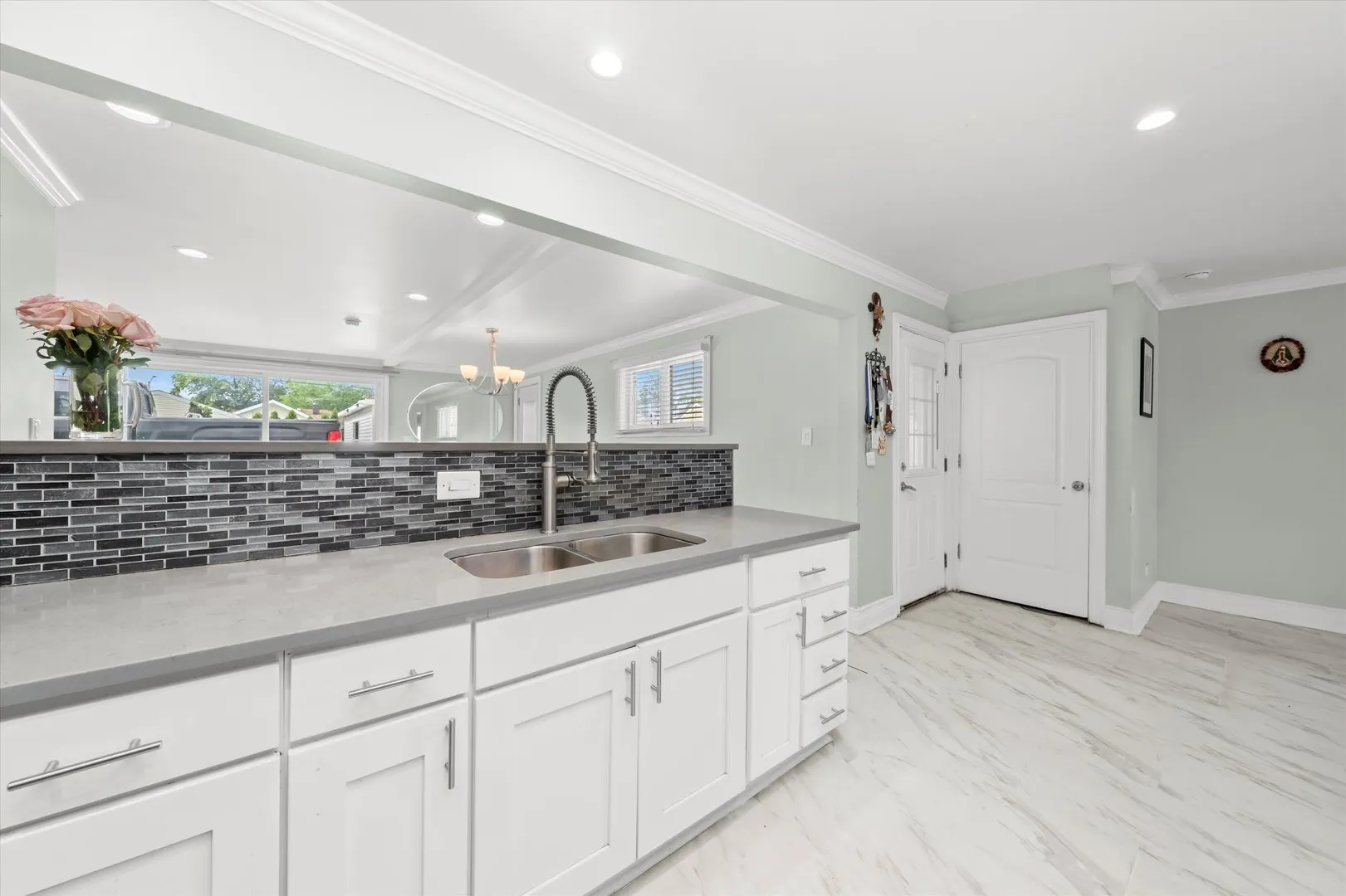 6315 W 83rd Place IL