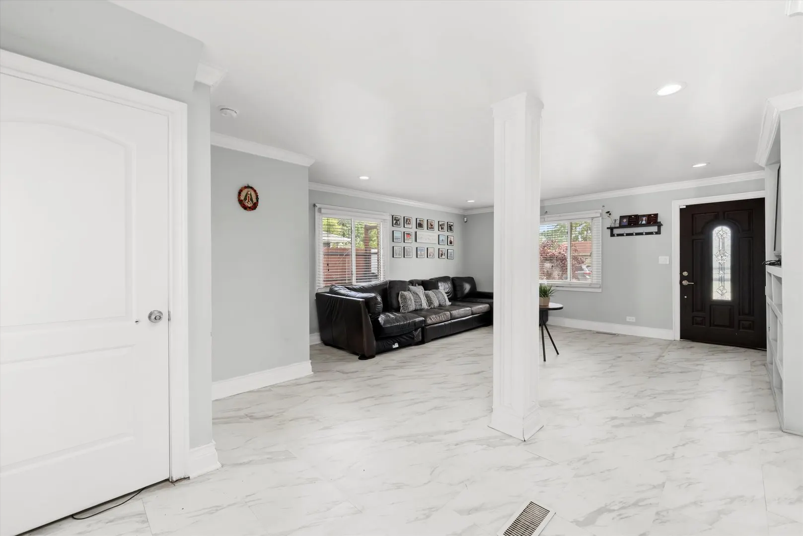6315 W 83rd Place IL