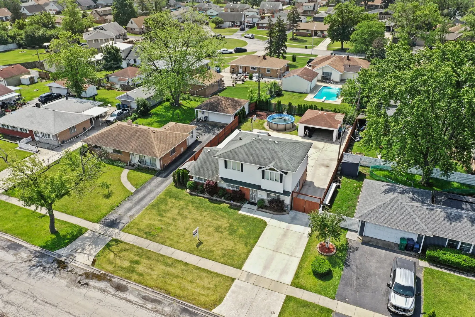 6315 W 83rd Place IL
